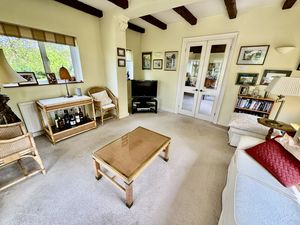 Photo 17- click for photo gallery